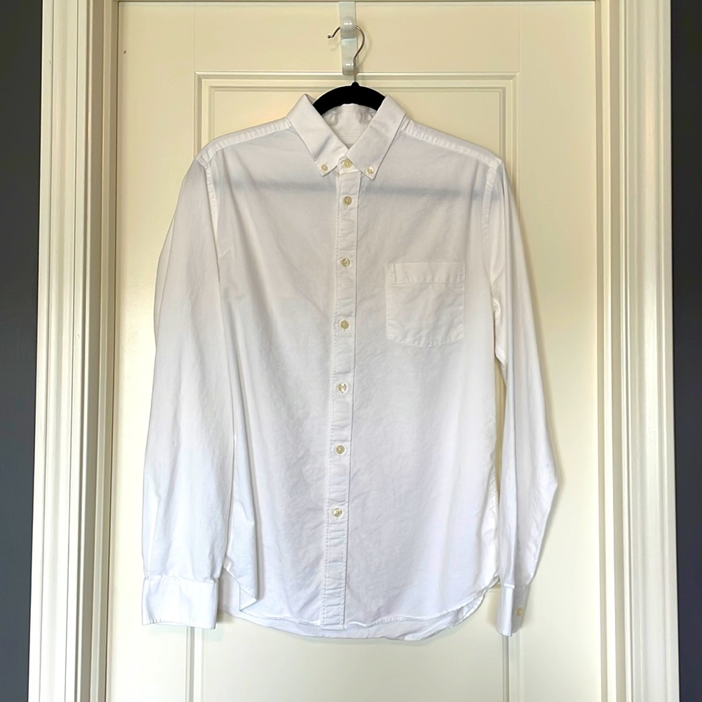 Men’s white button down shirt